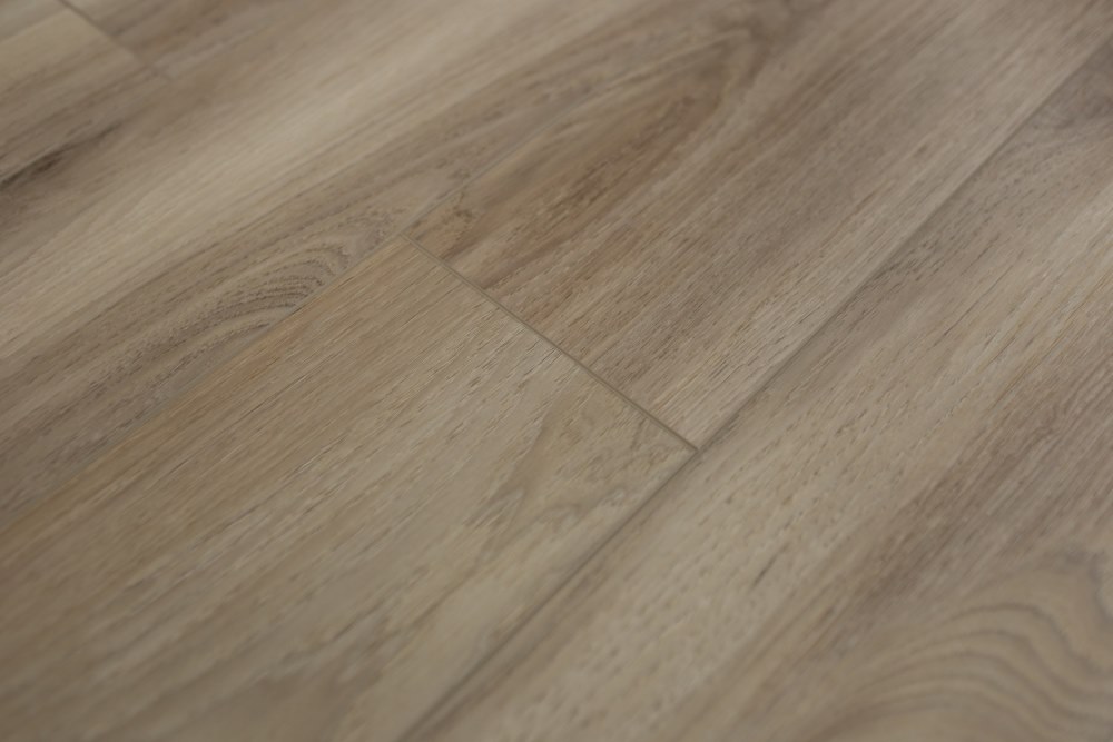 Замковая ПВХ плитка "Art Tile" Клён Фог (1220*152*5 мм) — купить в Пензе