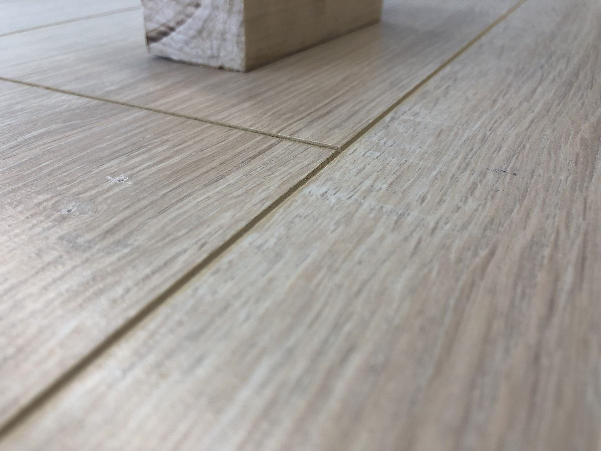 Ламинат "SunFloor" 8/32 4V Дуб Самоа 33 (1380*193*8 мм) — купить в Пензе