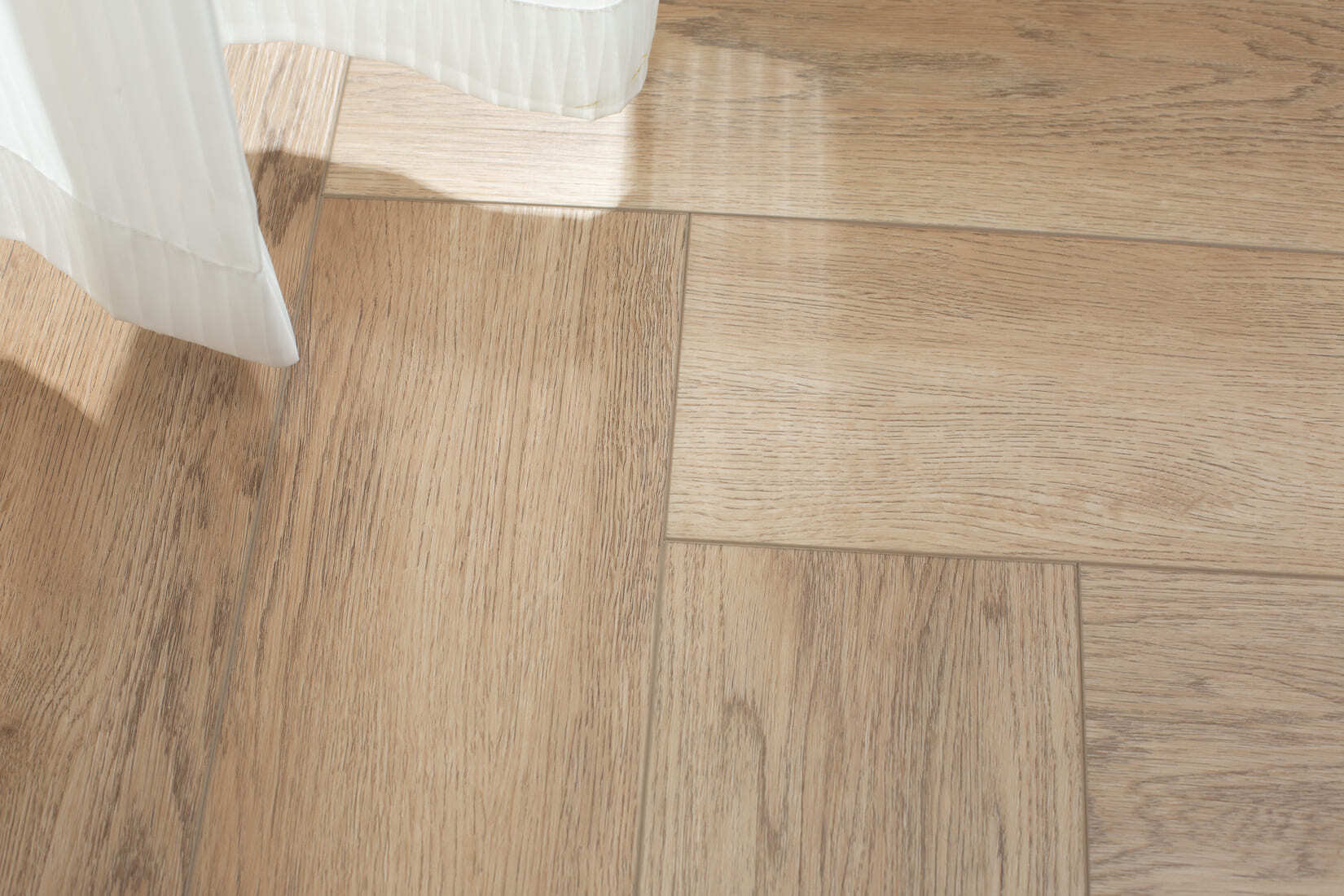 Плитка SPC "OneFloor" 3028 А,В  ЁЛКА (640*128*4 мм) — купить в Пензе